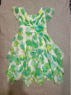 Young Girls Dress, Size 7