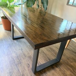 Dining / Kitchen Table Dark Walnut