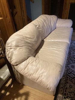 Italian leather sofa in cream blush color