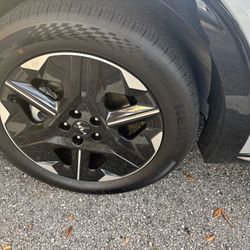 2025 KIA EV6 19in OEM RIMS