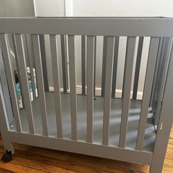 Wooden Baby Crib