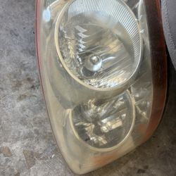 2008 Dodge Headlights 