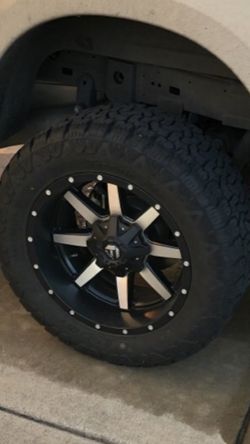 2000 obo, fuel Mavericks 8 X 6.5 bolt pattern, 305 55 20 all terrains with 12K on them. #tires #rims