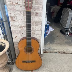 Cabella classical guitar