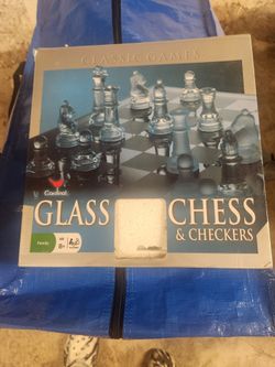 Glass chess