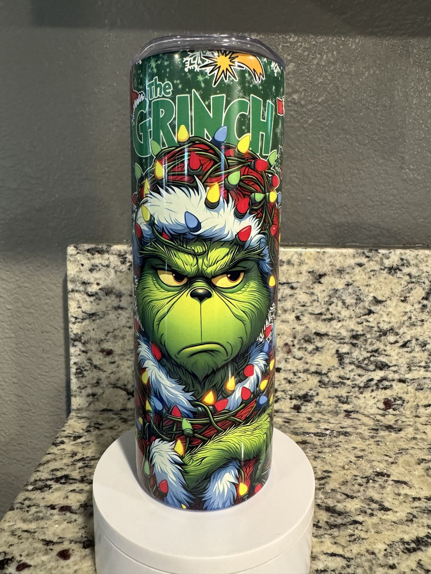 $20 Brand New Grinch tumbler 20 Oz