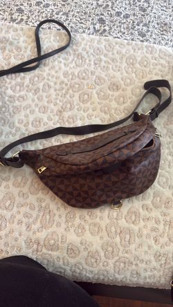 Cross body sling bag