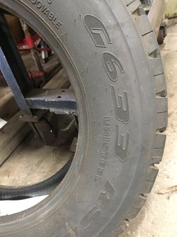 Goodyear 8R 19.5 G6 33RSD 895 drive tires mud and snow
