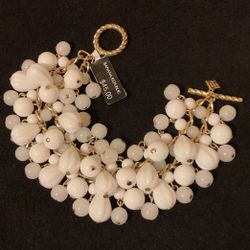 8” Goldtone Link White Beaded Bracelet…BANANA REPUBLIC 