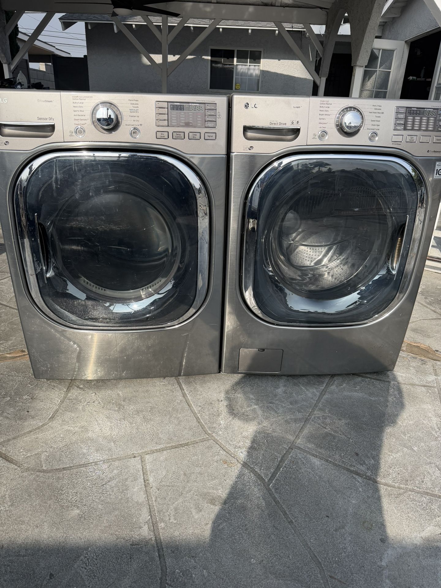 Xl Washer And Gas Dryer