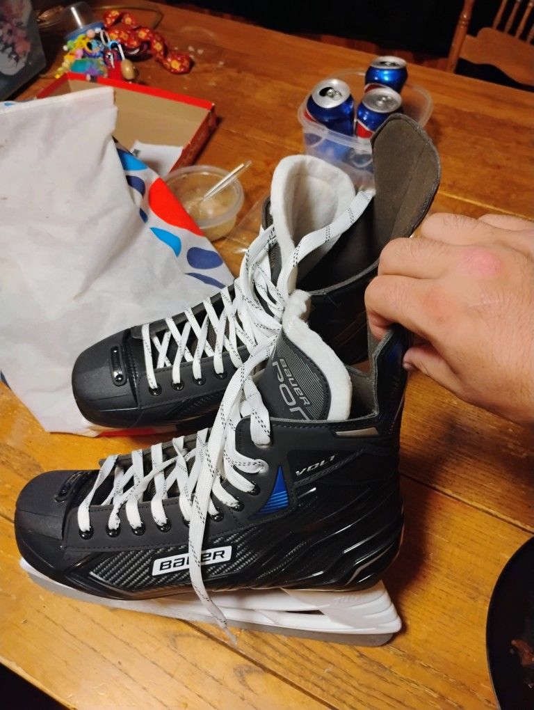Bauer Vapor Ice Skates