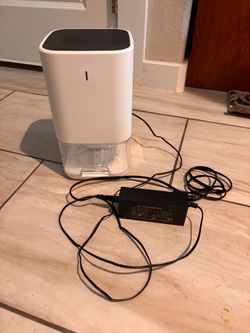 Compact 35oz Mini Dehumidifier for Bedroom & Bathroom – Quiet with 7-Color LED Light