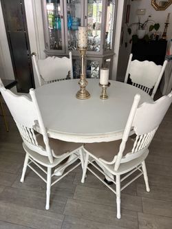 Dinning Table Farmhouse Style with 4 chairs