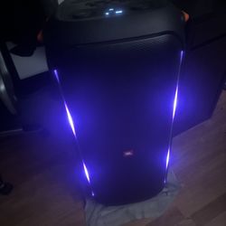 Wired JBL Speaker 