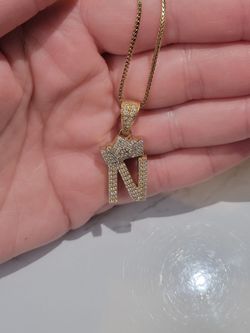 14kt Gold Letter N Crown Pendant Necklace