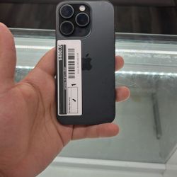 iPhone 15 Pro 128gb (unlocked)