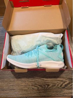 Puma Ignite Flash EvoKNIT Women’s Shoes. Brand New In Box. Size 11. Mint green.