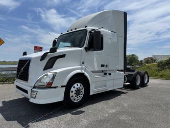 2017 Volvo VNL