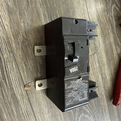 200 Amp Siemens Breaker , New 