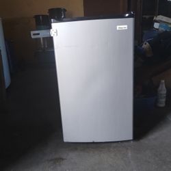 Mini Refrigerator