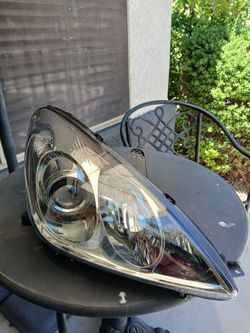 2005-2006 lexus es300 es 300 new passengers Headlamp Headlight 1st $150 brand new passenger side Headlamp