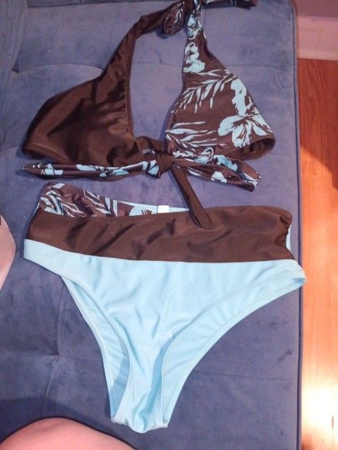 Bran New bikini 