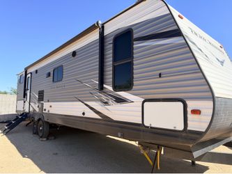 2021 Heartland Trail Runner Two Bed Two Bath RV Travel Trailer 31DB