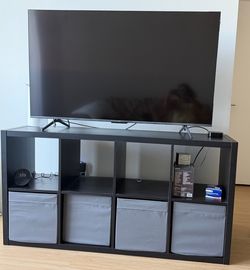 Entertainment center