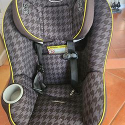 Graco Infant Car Seat