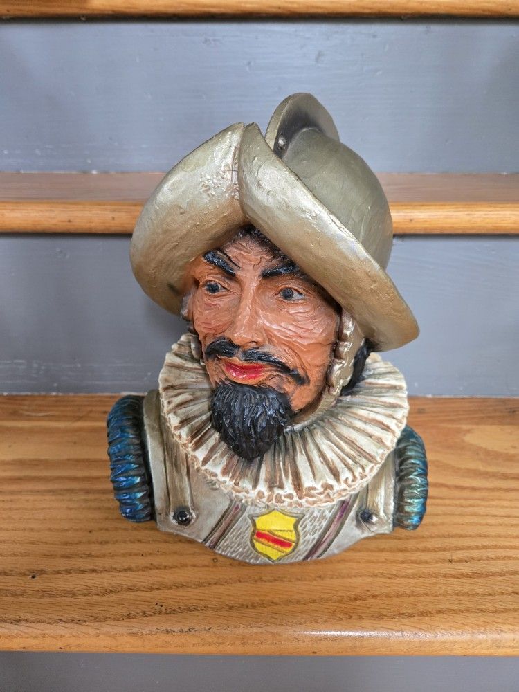 Vintage Spanish Conquistador Bust Art Sculpture. 