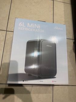 Beichen 6L Mini Refrigerator Black