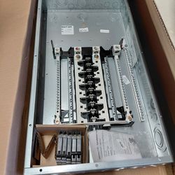 GE 200 amp 20 space main luggage Indoor contractor pack breaker box with breakers