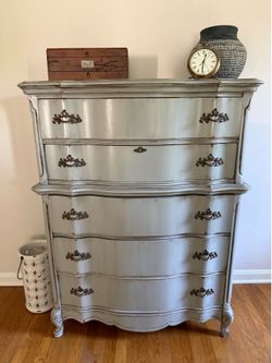 Bedroom set - Dressers (2), Matching Nightstands