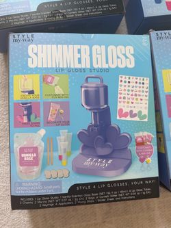 Style My Way Shimmer Gloss Lip Gloss Studio – Lot of 7