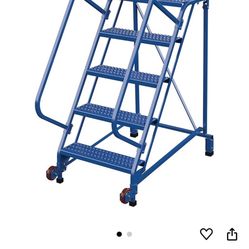 G Steel Tip N Roll Ladder 58