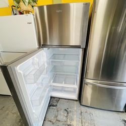 Refrigerator 28”Apartment Size