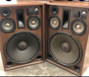 Sansui SP-5500X - Vintage  4 Way/ 5 Speaker  System Good Condition Original Made in Japan