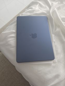 MacBook Neo never active in plastic no box