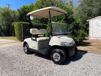 EZGO RXV Golf Cart