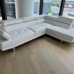 New Sectional W Adjustable Headrests.  White Or Black Leather.  106” X 77”.  Free Delivery!