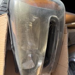 08 Trailblazer Ss Headlights Oem