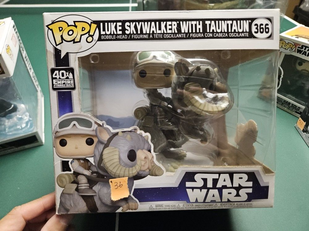 Funko Pop Luke With Tauntaun! 40th Anniversary Empire Strikes Back