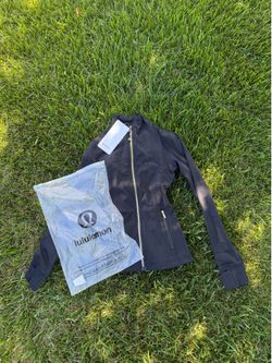 black nd gold lululemon define jacket