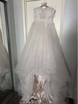 Wedding dress size 14 and long cathedral veil