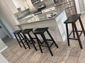 Barstools.