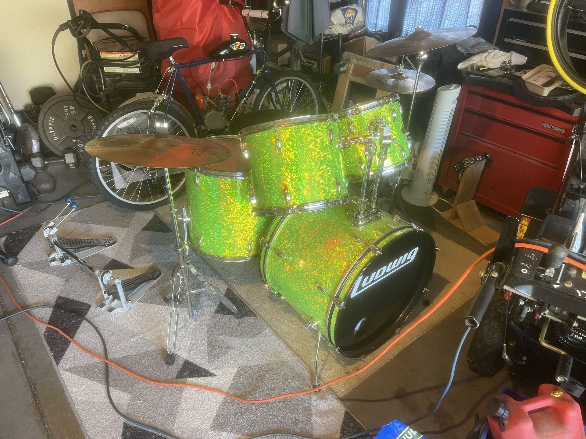 Complete Drum Set. Custom Rewrapped Ludwig Accent Combo
