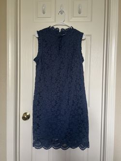 Sleeveless Lace Dress 