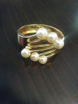 Brand New Plate Bracelet for women