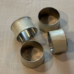 Set Of (4) Smooth Ivory/Cream-colored Coated Lightweight Napkin Rings 