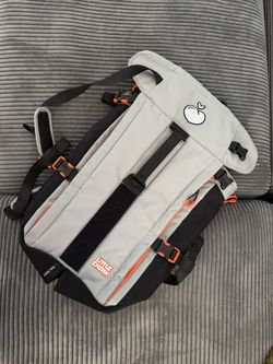 Little Chomp Dog Bag- Maxine One